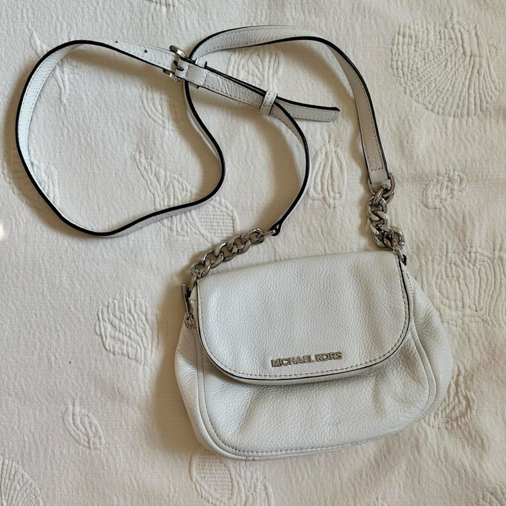 Michael Kors White Crossbody Bag with Silver Hardware